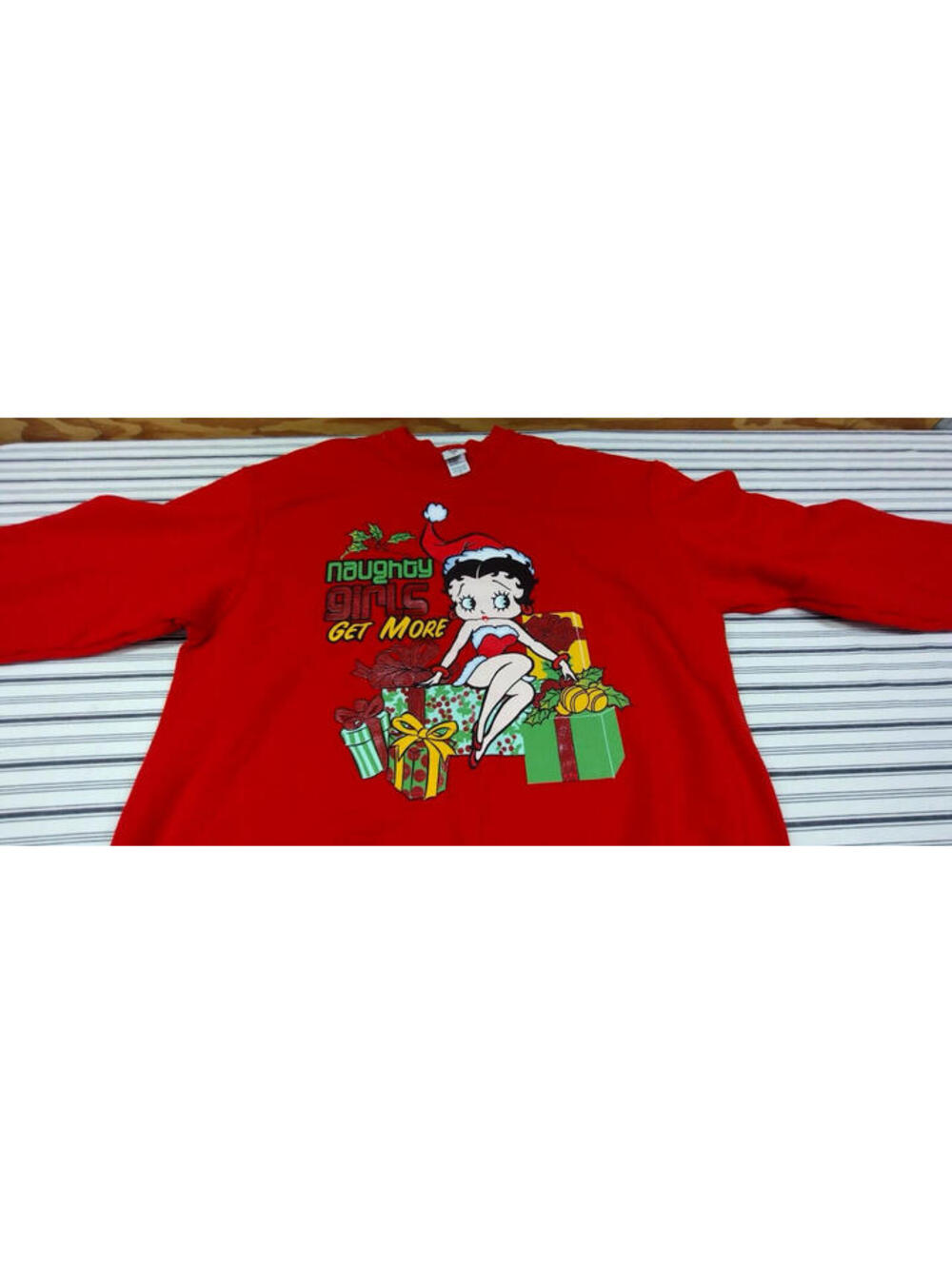 Vintage Betty Boop Sweatshirt Christmas Red 2003 SEXY NAUGHTY GIRL GLAMOUR! XL